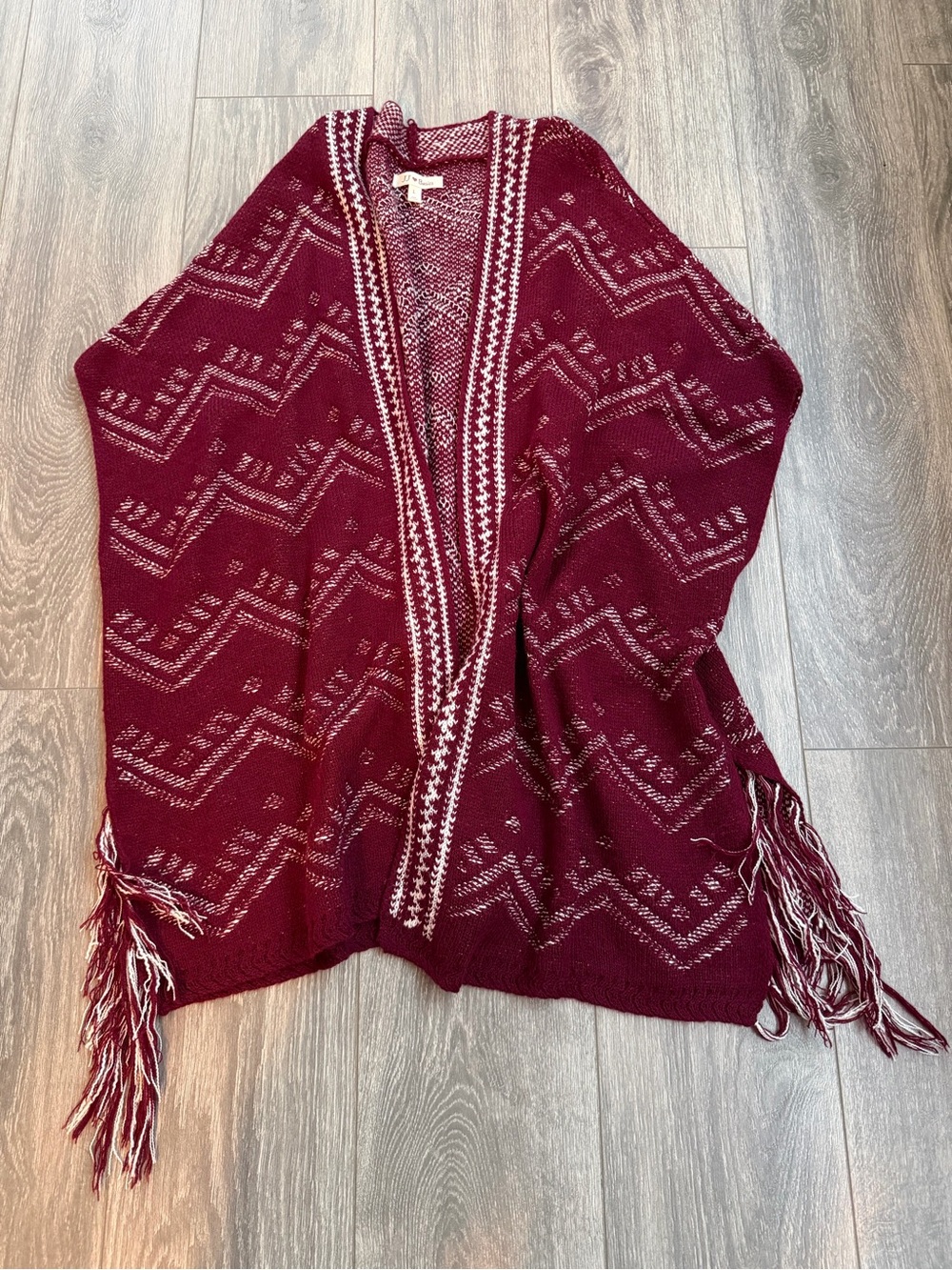 JJ Basics - Burgundy & White Pattern Fringe Cardigan Sweater - Size L